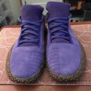 Adidas Kamanda & Size: 8